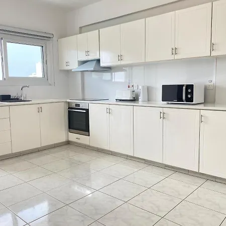 Phaedrus Living Down Town Flat Nestoras 301 Apartment Limassol Exterior photo